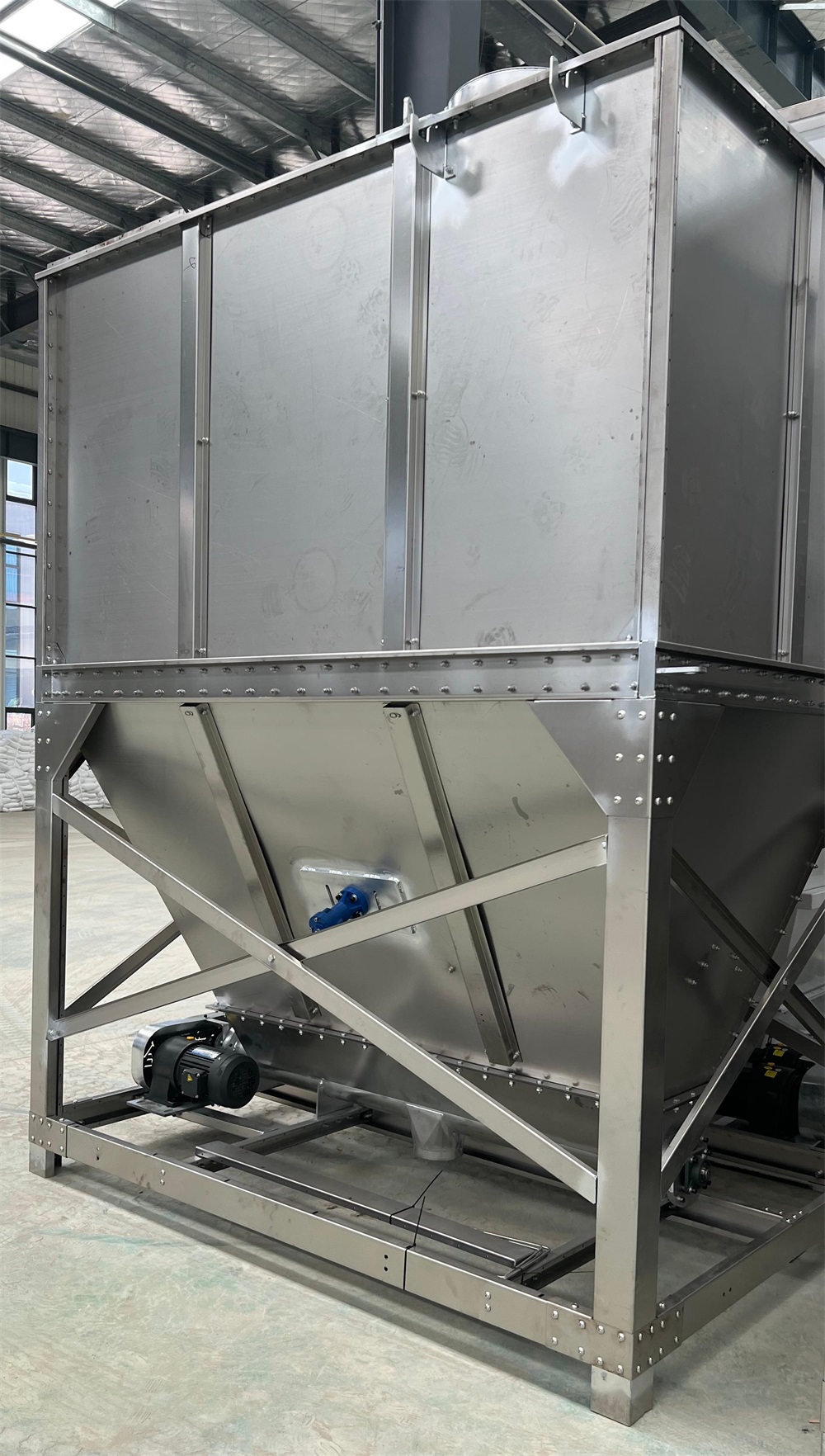 单个物料存储设备